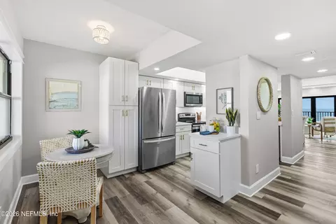 1901 1st St N #1405, Jacksonville Beach, FL 32250