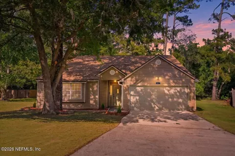 2867 Rockford Falls Dr N, Jacksonville, FL 32224