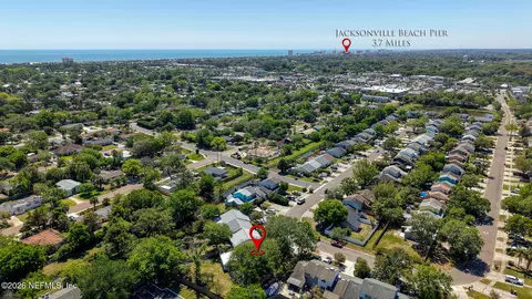 View/Area - 582 Aquatic Dr, Atlantic Beach, FL 32233 photo 2 of 3