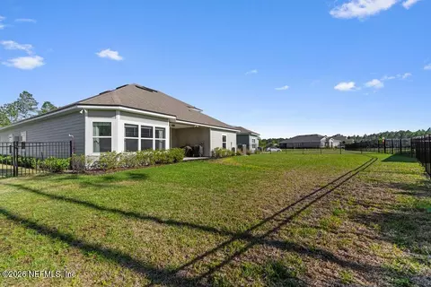 Exterior - 75455 Sunberry Dr, Yulee, FL 32097 photo 4 of 4
