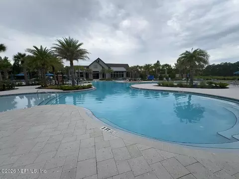 Exterior - 75455 Sunberry Dr, Yulee, FL 32097 photo 2 of 4