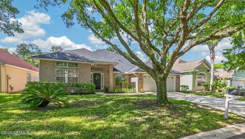 821 W Cumberland Ct, Saint Johns, FL 32259