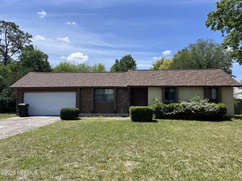 1176 Broken Arrow Dr S, Orange Park, FL 32065