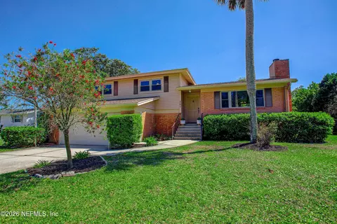 701 Bay St, Neptune Beach, FL 32266