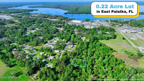 131 Granada St, East Palatka, FL 32131