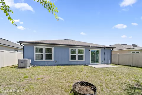 Exterior - 86285 Express Ct, Yulee, FL 32097 photo 5 of 5