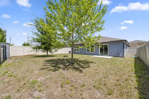 Exterior - 86285 Express Ct, Yulee, FL 32097 photo 4 of 5
