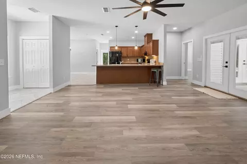 Living - 4940 Devils Den Rd, Keystone Heights, FL 32656 photo 4 of 4