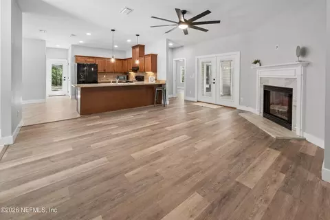 Living - 4940 Devils Den Rd, Keystone Heights, FL 32656 photo 1 of 4