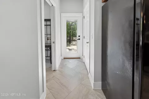 Entry Way - 4940 Devils Den Rd, Keystone Heights, FL 32656 photo 5 of 5