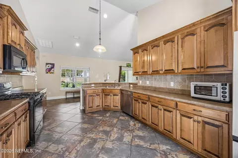 Kitchen - 97040 Rhianna Ln, Yulee, FL 32097 photo 1 of 3