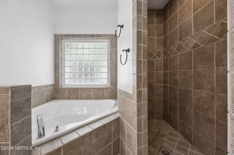 Bath - 97040 Rhianna Ln, Yulee, FL 32097 photo 2 of 3