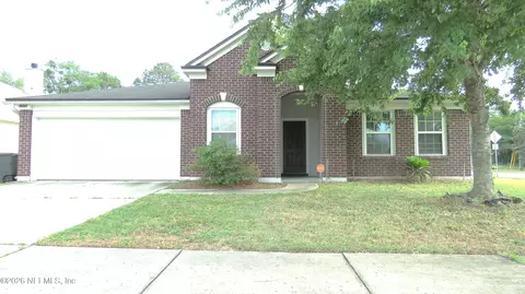 8566 Thad Ct, Jacksonville, FL 32210