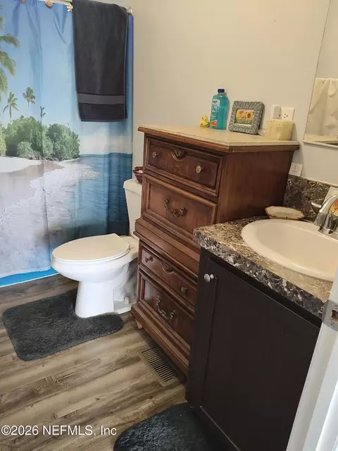 Bath - 137 Lewis St, Edgewater, FL 32141 photo 2 of 4