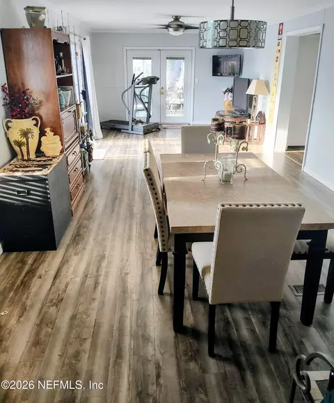 Dining - 137 Lewis St, Edgewater, FL 32141 photo 3 of 3