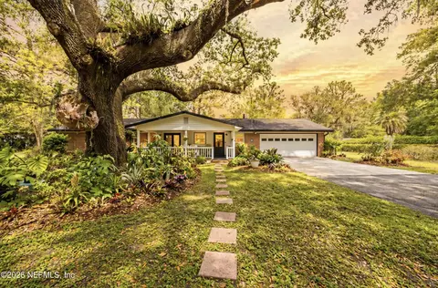 1913 State Road 13 N, Saint Johns, FL 32259