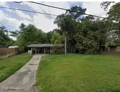 1060 La Marche Dr, Jacksonville, FL 32205