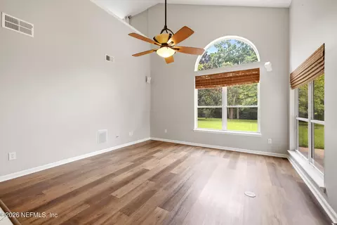 Living - 1264 Ribbon Rd, Saint Johns, FL 32259 photo 2 of 7