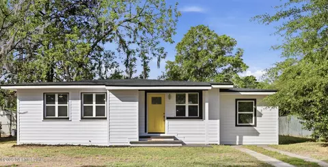 1330 Blanding St, Starke, FL 32091