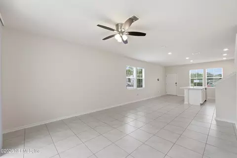 Living - 20 Red House Cir, Saint Augustine, FL 32084 photo 3 of 4