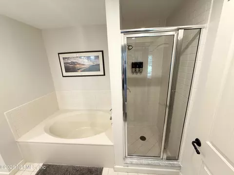 Bath - 965 Registry Blvd #211, Saint Augustine, FL 32092 photo 1 of 5