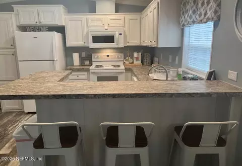 111 113 Wateroak Rd, Satsuma, FL 32189