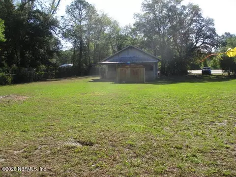 9742 Highway 301, Hampton, FL 32044