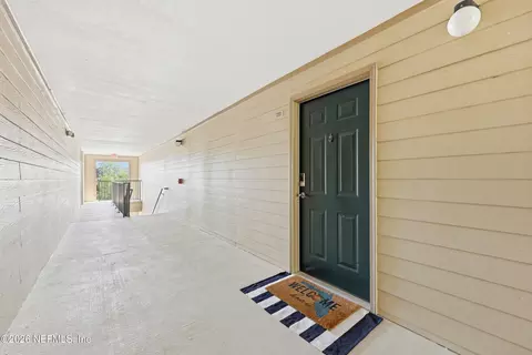 7800 Point Meadows Dr #1233, Jacksonville, FL 32256