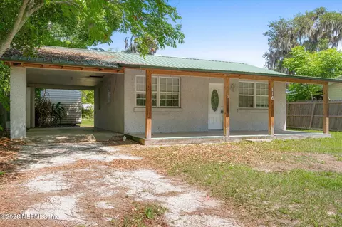 116 Oakland Ave S, San Mateo, FL 32187