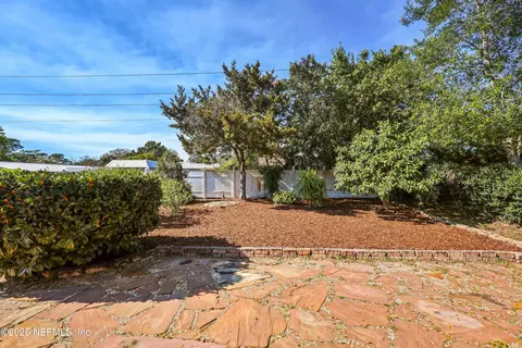 Exterior - 1017 Ridgewood Ln, Saint Augustine, FL 32086 photo 5 of 11