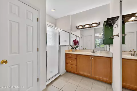 Bath - 1017 Ridgewood Ln, Saint Augustine, FL 32086 photo 1 of 5
