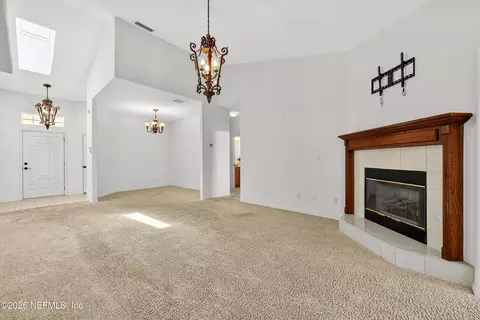 Living - 1017 Ridgewood Ln, Saint Augustine, FL 32086 photo 8 of 8
