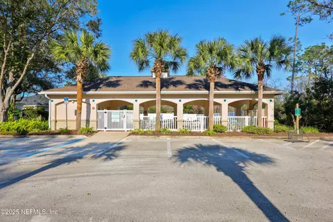 Exterior - 1017 Ridgewood Ln, Saint Augustine, FL 32086 photo 6 of 11