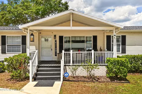 141 Kitty Ave, Interlachen, FL 32148