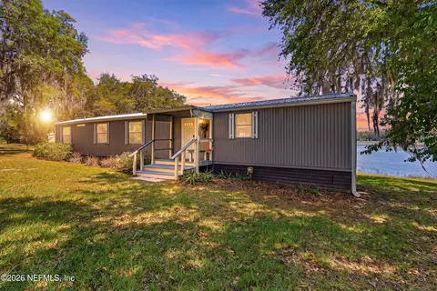 115 Lake Susan Rd, Hawthorne, FL 32640