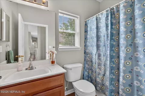 Bath - 316 Tavistock Dr, Saint Augustine, FL 32095 photo 1 of 8