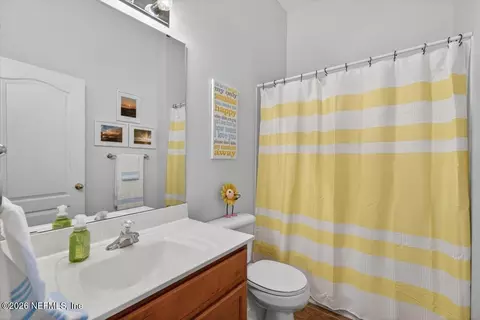 Bath - 316 Tavistock Dr, Saint Augustine, FL 32095 photo 5 of 8