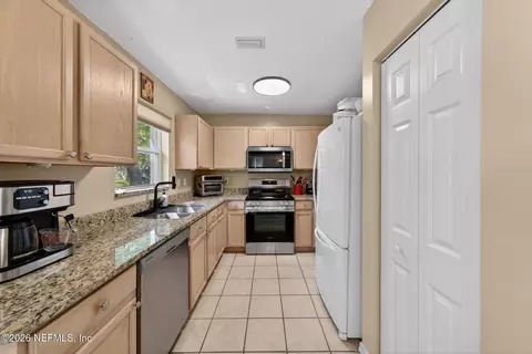 Kitchen - 237 St Thomas St, Saint Augustine, FL 32095 photo 1 of 3
