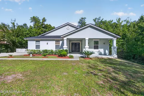 110 Pioneer Trl, Palatka, FL 32177