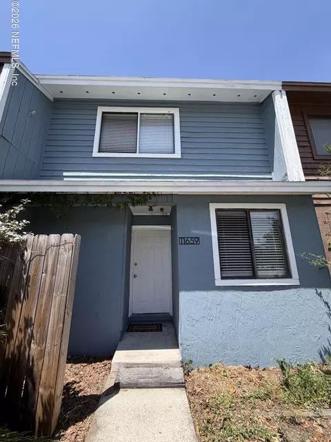 11659 Dunes Way Dr N, Jacksonville, FL 32225