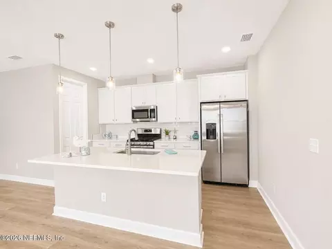 Kitchen - 41 Seasons Ct, Saint Augustine, FL 32092 photo 4 of 9