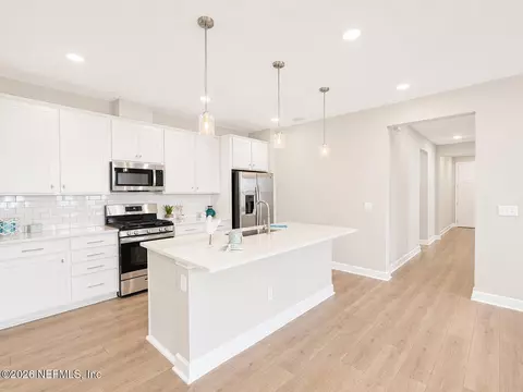 Kitchen - 41 Seasons Ct, Saint Augustine, FL 32092 photo 5 of 9
