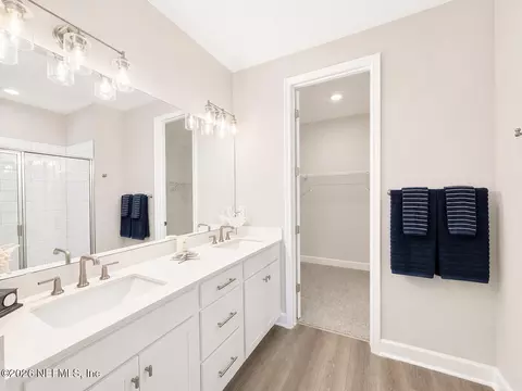 Bath - 41 Seasons Ct, Saint Augustine, FL 32092 photo 5 of 7