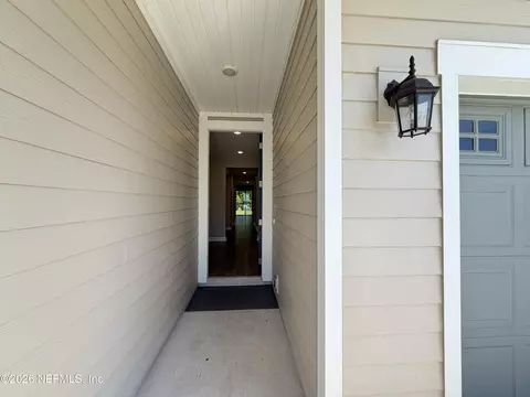Entry Way - 41 Seasons Ct, Saint Augustine, FL 32092 photo 5 of 10