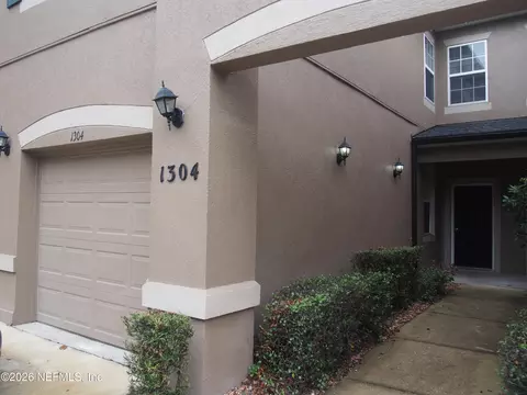 12301 Kernan Forest Blvd #1304, Jacksonville, FL 32225