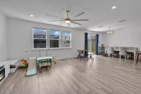 Living - 136 Peace River Rd, Saint Johns, FL 32259 photo 1 of 4
