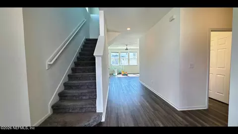 Entry Way - 136 Peace River Rd, Saint Johns, FL 32259 photo 1 of 4