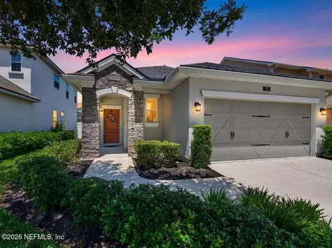 73 Forest Edge Dr, Saint Johns, FL 32259