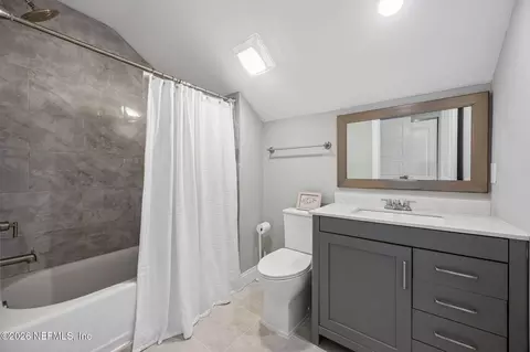 Bath - 29258 Grandview Mnr, Yulee, FL 32097 photo 10 of 10