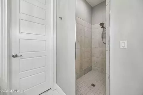 Bath - 29258 Grandview Mnr, Yulee, FL 32097 photo 8 of 10
